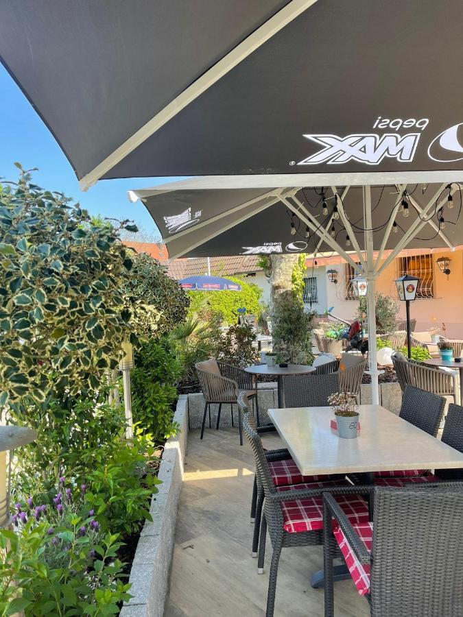 Hirschen Apartments Reute  Εξωτερικό φωτογραφία